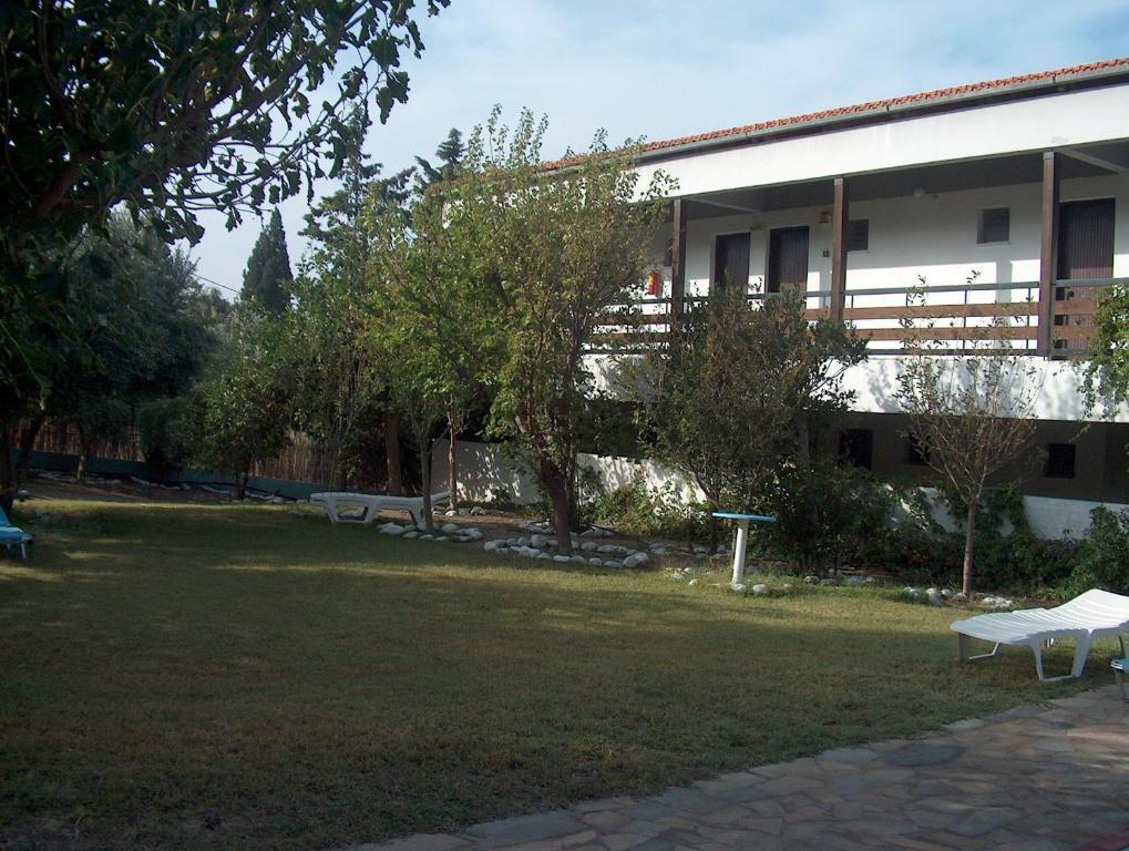 Sunningdale Hotel Agia Galini  Bagian luar foto
